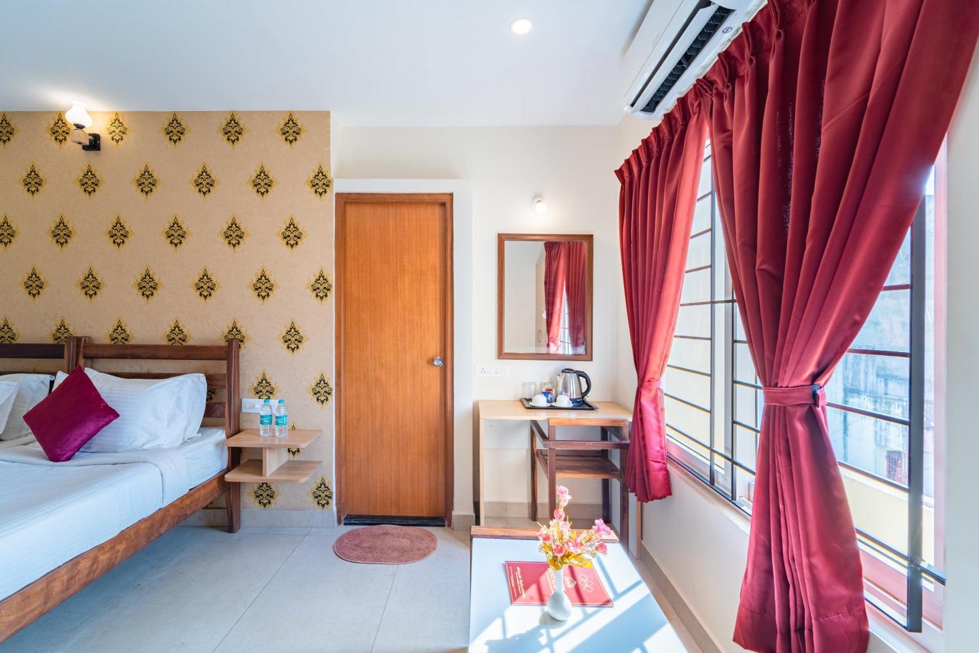 Hotel VI Park - City Centre Puduccseri Kültér fotó