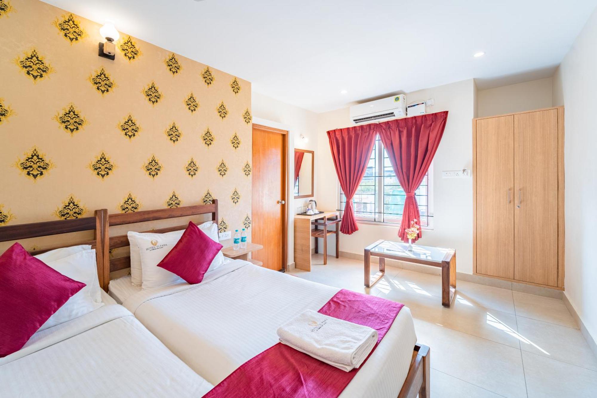 Hotel VI Park - City Centre Puduccseri Kültér fotó