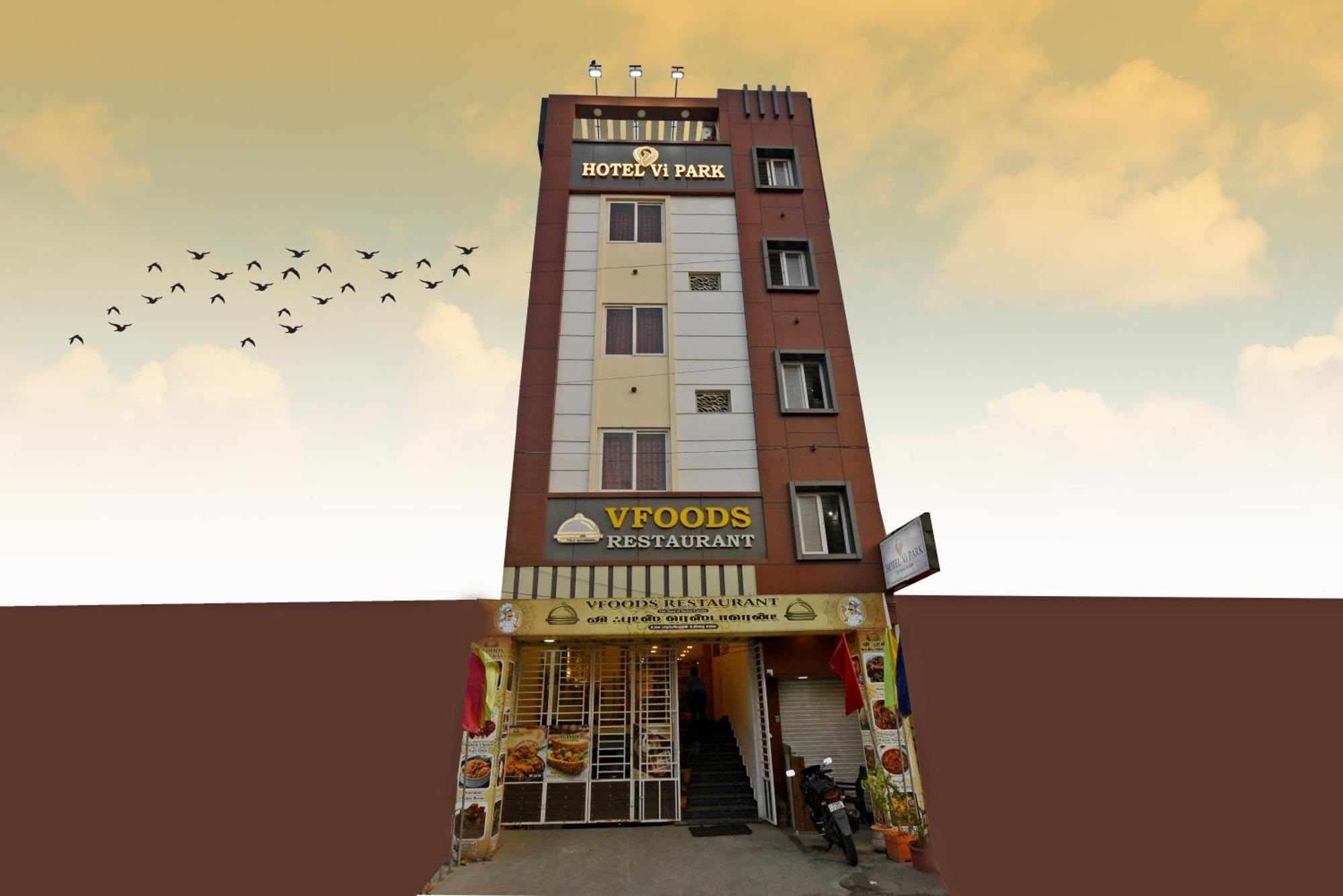 Hotel VI Park - City Centre Puduccseri Kültér fotó
