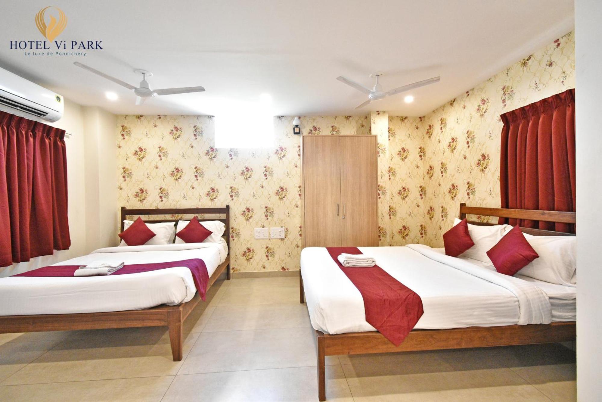 Hotel VI Park - City Centre Puduccseri Kültér fotó